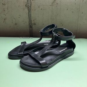 ANN DEMEULEMEESTER Black Strap Flat Sandals Women 39